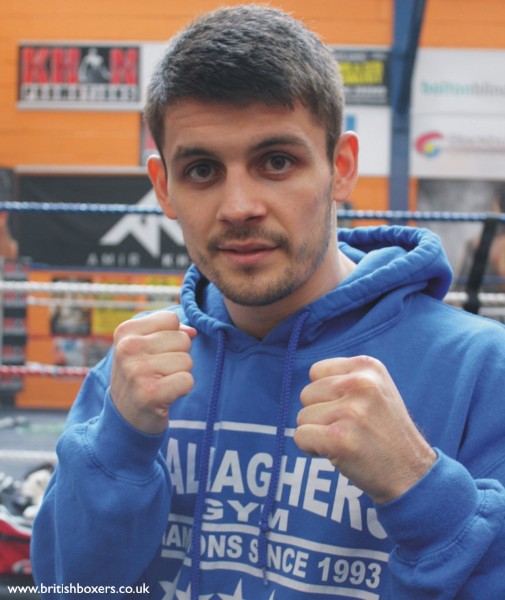 stephen smith signs for matchroom
