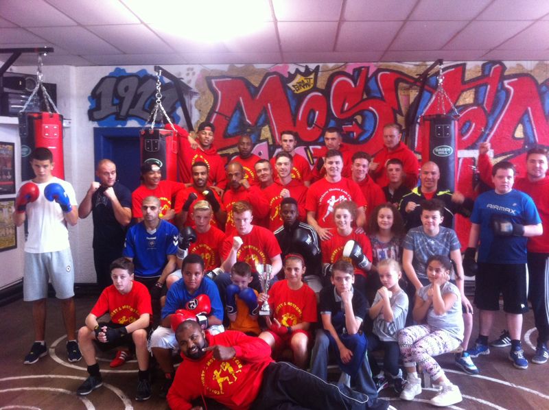 Collyhurst_and_moston_boxing_club_team_pic