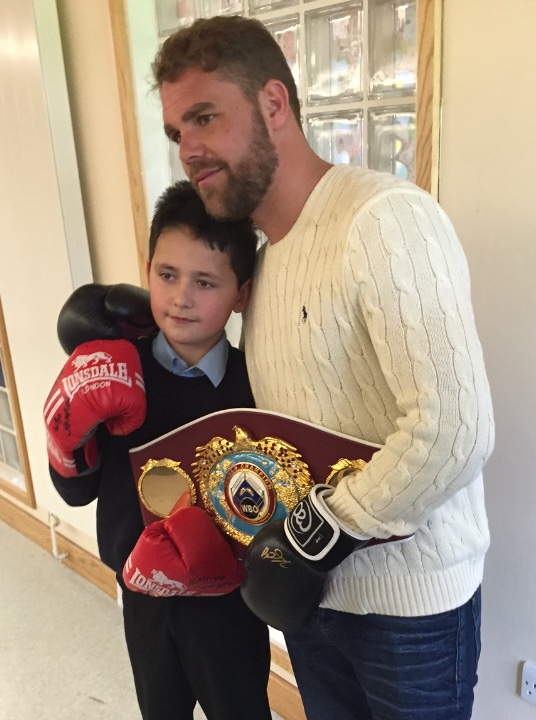 billy joe saunders visits young fan at school after letter