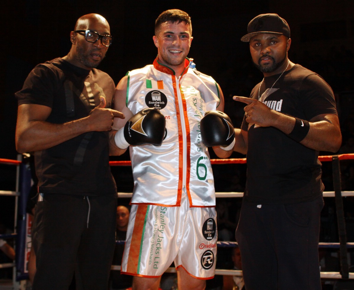 mark-heffron-v-attila-tibor-nagy-middleton-5-november-2016-29a